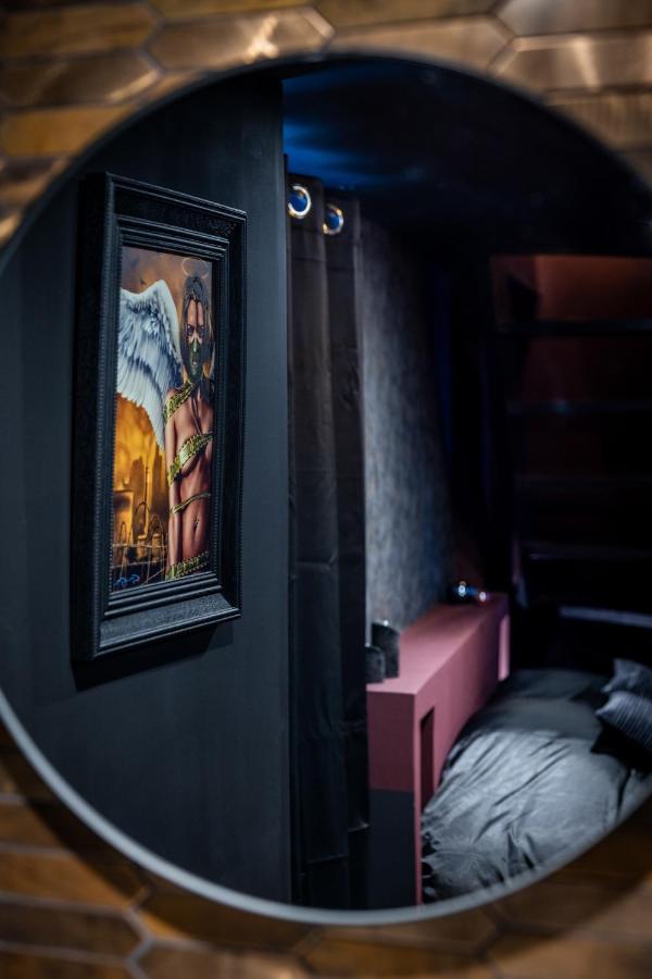 Cherie Cherry - Romantic And Bdsm House Briey Extérieur photo