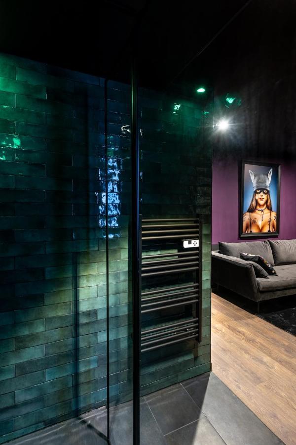 Cherie Cherry - Romantic And Bdsm House Briey Extérieur photo
